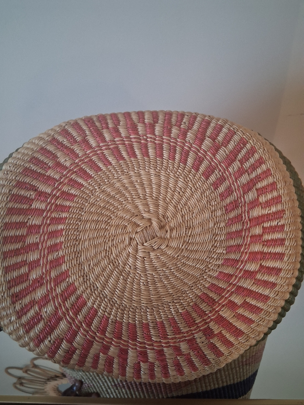 Authentic African Ghanaian Bolga Multicolored Handwoven Straw Market Basket - Picture 5 of 8